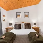 Chalet Bowness 45 - 2 Bedroom Windermere