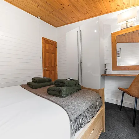 Bowness 45 - 2 Bedroom Chalet Windermere