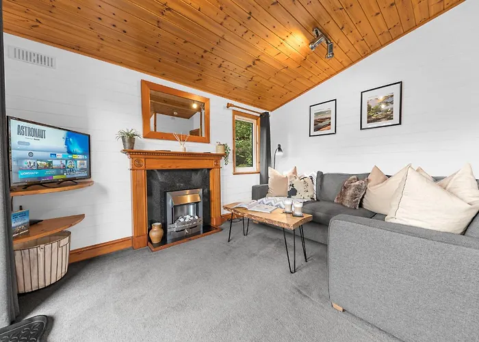 Bowness 45 - 2 Bedroom *